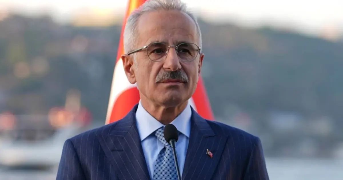 Bakan Uraloğlu, Gürcistan Altyapı Bakanı Sokhadze ile görüştü