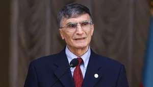 Aziz Sancar: Türkiye'de olsam aşı için kuyruğa girerdim Aziz Sancar: Türkiye'de olsam aşı için kuyruğa girerdim
