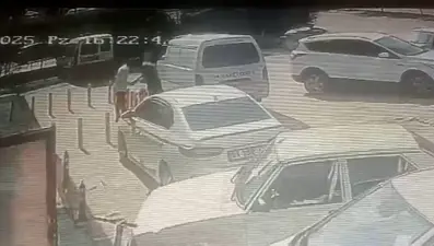 Tokalaştığı kişiyi bacaklarından vurdu