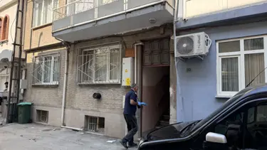 Merdivende ölü bulundu
