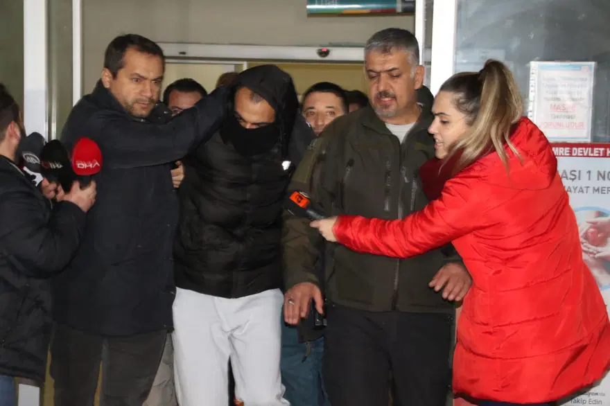 Açlıktan ölen Elif Nur’un babası isyan etti: Neden böyle yaptınız bana bunun cevabını verin 2 Açlıktan ölen Elif Nur’un babası isyan etti: Neden böyle yaptınız bana bunun cevabını verin 2