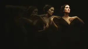 Bergüzar Korel 15 yıl sonra tiyatro sahnesinde (Kızlar ve Oğlanlar) Bergüzar Korel 15 yıl sonra tiyatro sahnesinde (Kızlar ve Oğlanlar)