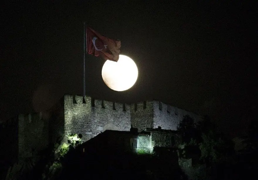 Süper Ay için geri sayım (Süper Ay Türkiye'den izlenebilecek mi?) 29