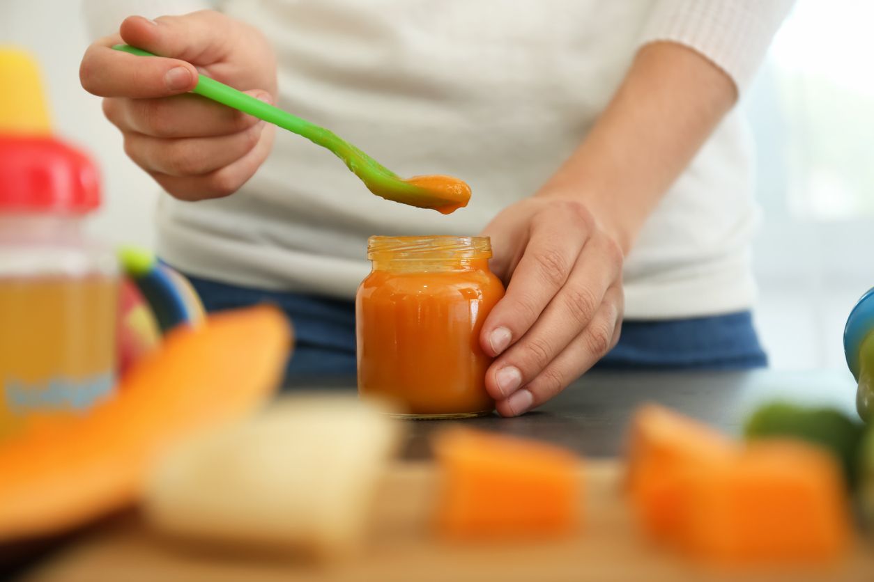 1 hafta sadece bebek maması yedi: 26 yaşındaki genç vücudundaki değişimi anlattı