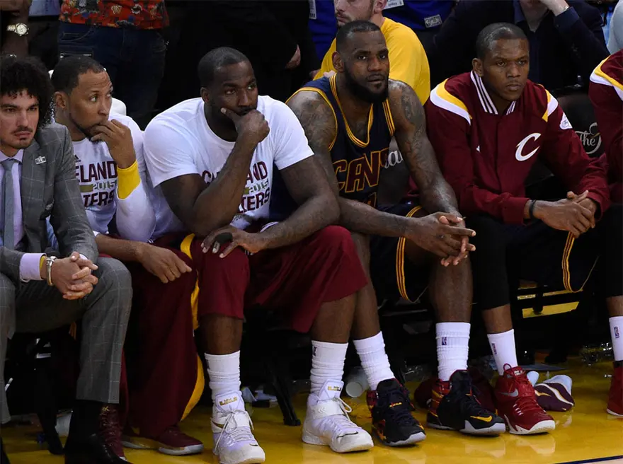 Golden State Warriors bir adım önde 15