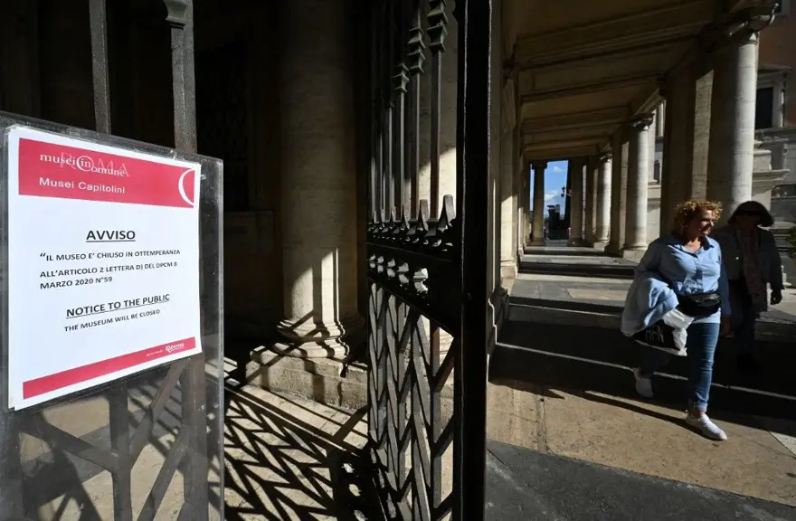 İtalya'da kız kardeşi karantinada ölen İtalyandan isyan çağrısı: Yardım edin 47