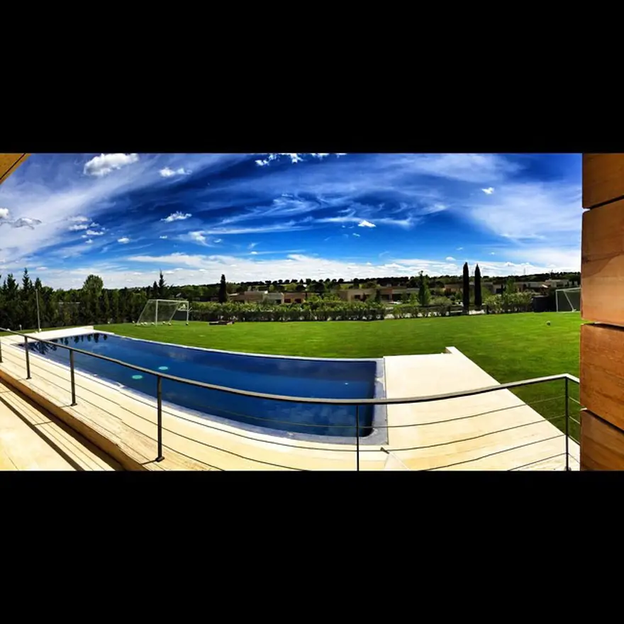 Arda Turan'ın 15 milyon euroluk malikanesi 215 Arda Turan'ın 15 milyon euroluk malikanesi 215