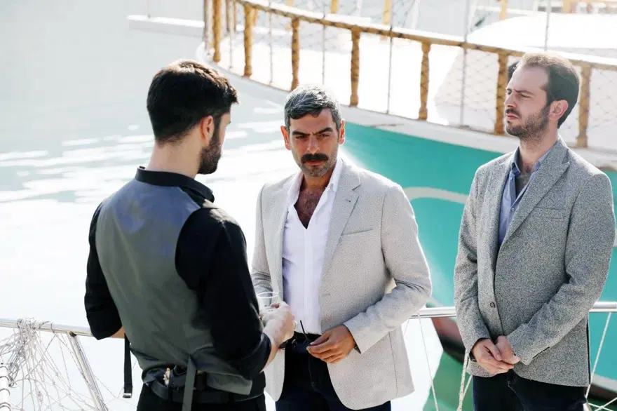 Güvercin, Kenan, Mehmet Ali Nuroğlu, Güvercin dizisi 1 Güvercin, Kenan, Mehmet Ali Nuroğlu, Güvercin dizisi 1