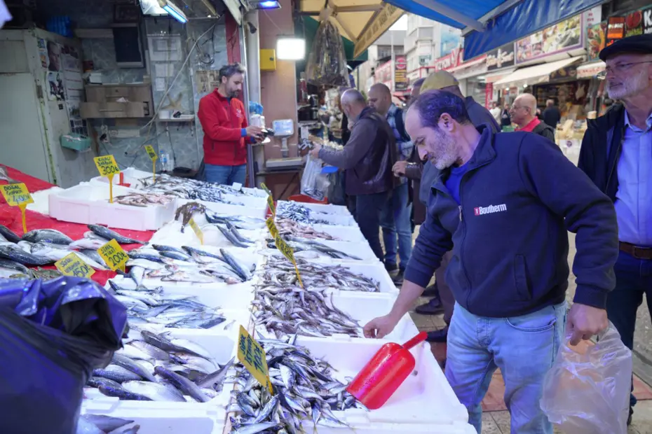 Kilosu 80 liraya düştü ama müşteri yanaşmadı: ''Pahalı olduğunda daha çok satış yapıyoruz''