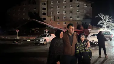 İstanbul'dan Ankara'ya giden aile, facia otelini görmek için geldi: "Olay yerinde canlı görelim dedik"