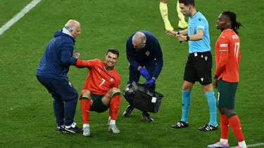 Cristiano Ronaldo final maçında sakatlandı