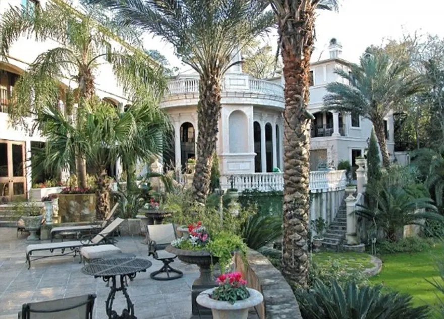 Beyonce Knowles'tan 5.9 milyon dolarlık hediye 14 Beyonce Knowles'tan 5.9 milyon dolarlık hediye 14