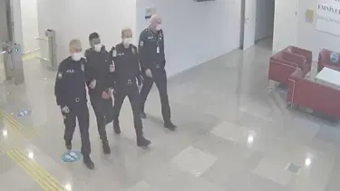 Sahte pasaportla Türkiye'ye girmeye çalışan DAEŞ üyesi yakalandı