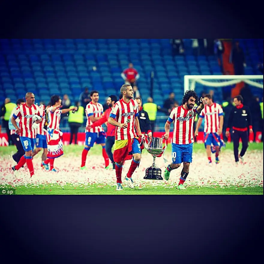 Arda Turan'ın 15 milyon euroluk malikanesi 43 Arda Turan'ın 15 milyon euroluk malikanesi 43