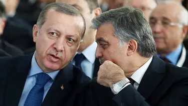 Erdoğan ile Abdullah Gül aynı masaya oturmayacak (Gül düğüne katılmıyor)