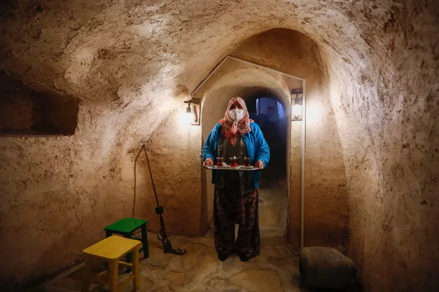 "RESTORE EDEREK İŞLETMEYE AÇTI" 2