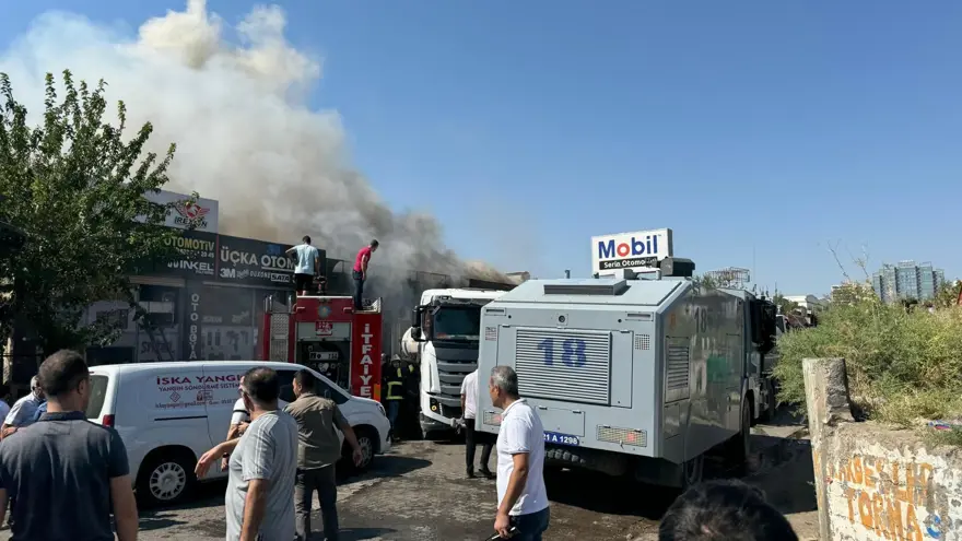 Diyarbakır’da sanayi sitesinde yangın 3