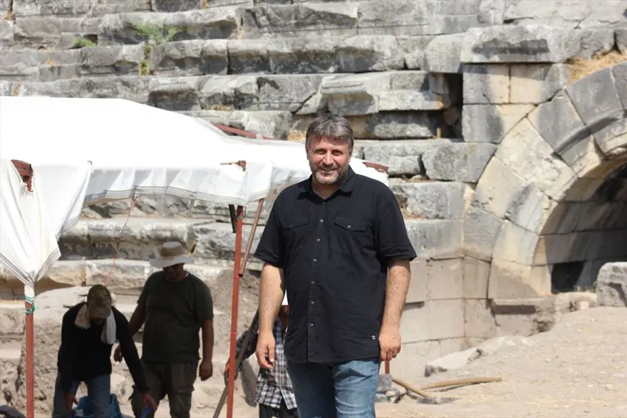 Çukurova'nın Efes'i Kastabala Antik Kenti adım adım gün yüzüne çıkıyor 19 Çukurova'nın Efes'i Kastabala Antik Kenti adım adım gün yüzüne çıkıyor 19