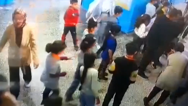Mardin'de dili boğazına kaçan öğrenciyi müdür yardımcısı kurtardı