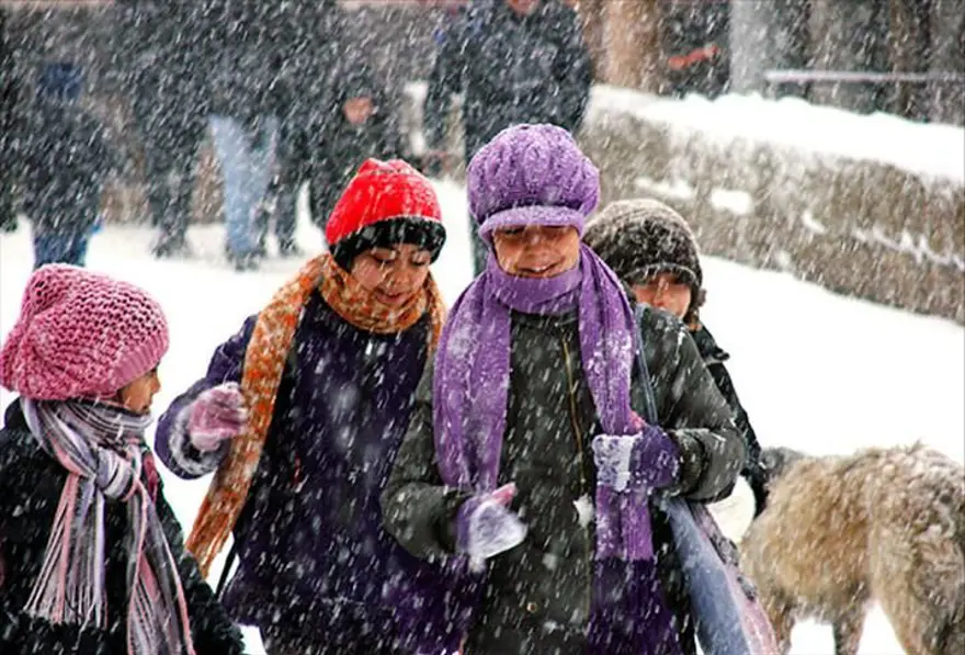 YALOVA'DA OKULLAR TATİL Mİ? 23