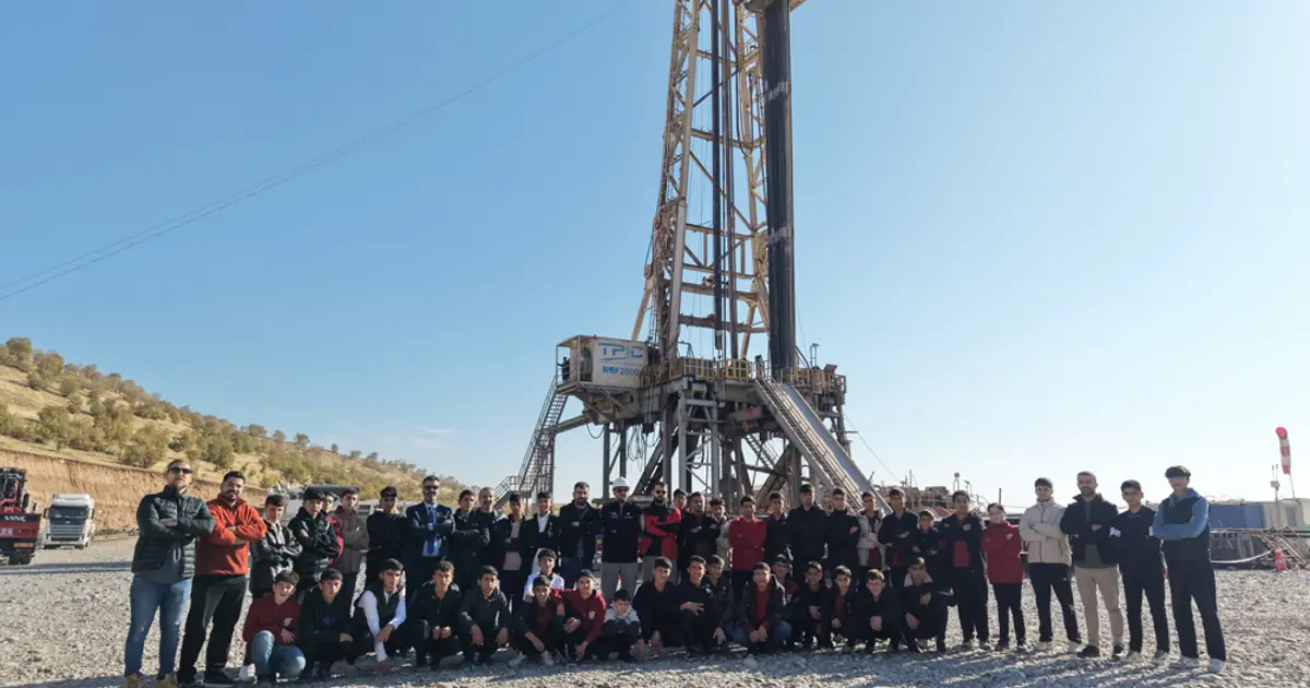 Bakan Bayraktar: Enerjide tam bağımsız Türkiye, gençlerimizle mümkün olacak