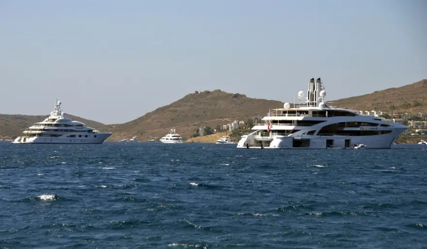 Milyon euroluk yatlar Bodrum'a demirledi 1