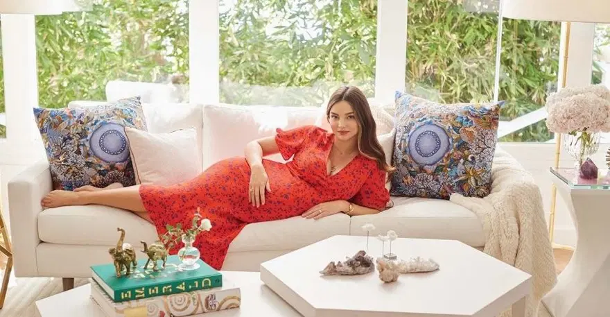 Ünlü yıldız Miranda Kerr evinin kapılarını açtı 2