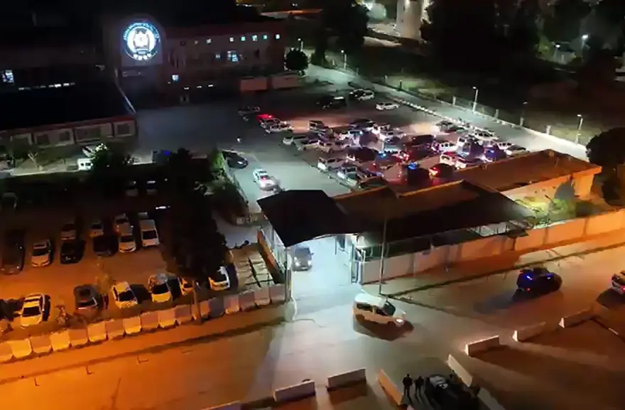 İŞ İNSANLARI VE ESNAFI TEHDİT ETTİLER 1 İŞ İNSANLARI VE ESNAFI TEHDİT ETTİLER 1