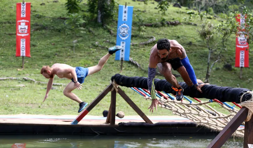 Eser West'ten Survivor paylaşımı (Eser West kimdir?) 18 Eser West'ten Survivor paylaşımı (Eser West kimdir?) 18