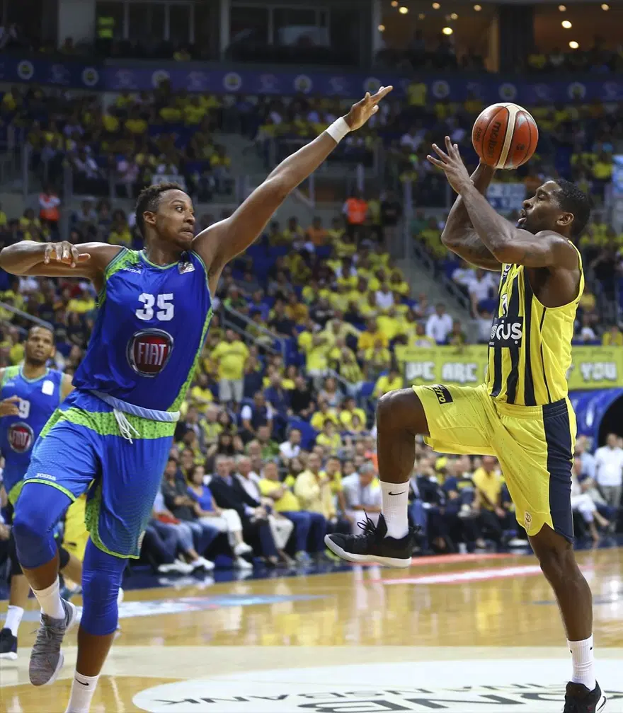 Fenerbahçe Doğuş şampiyon oldu! 26
