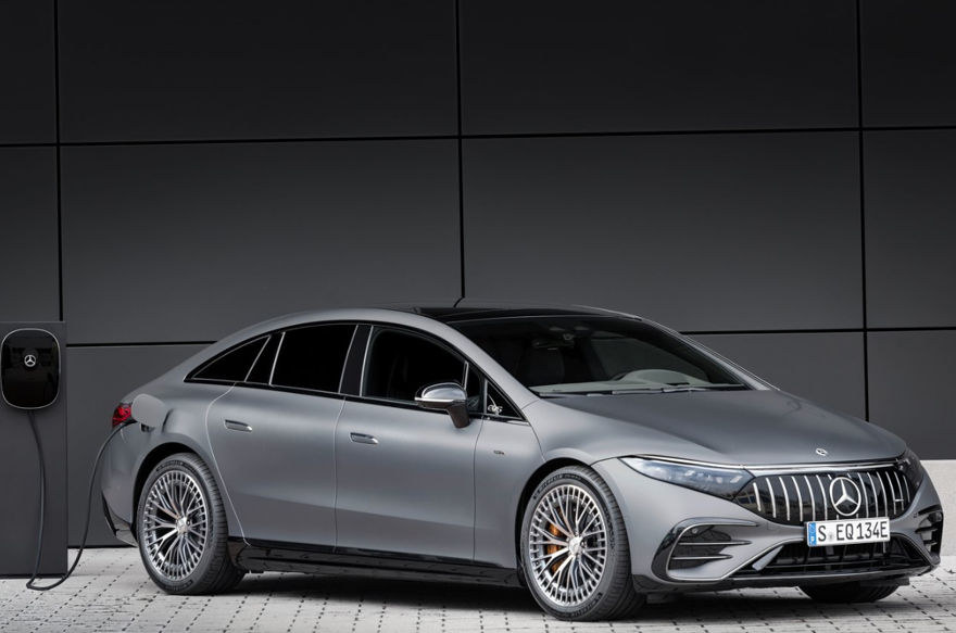 MERCEDES-BENZ EQS 18