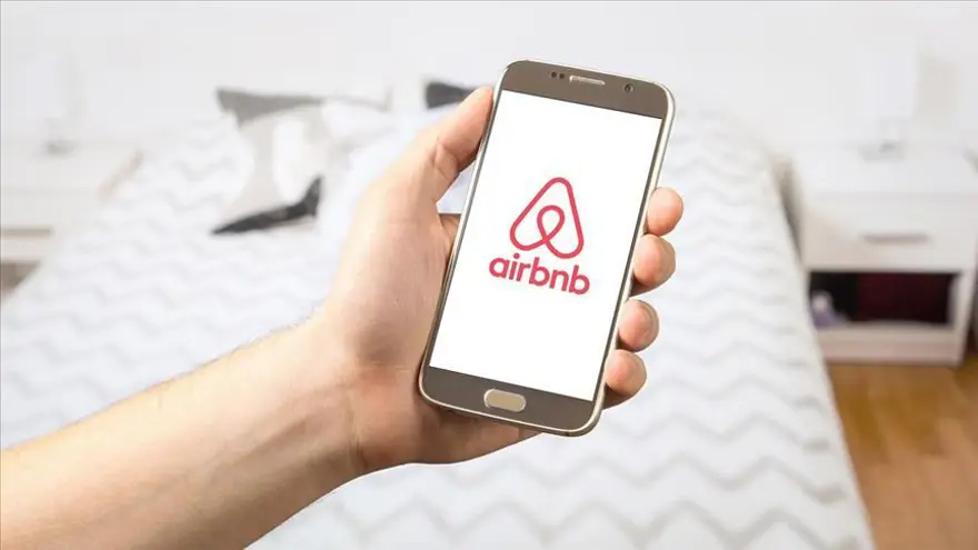 Airbnb’den güvenlik kamerası kararı: İç mekanlarda tamamen yasaklandı 