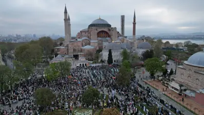 Ayasofya Camii'nde bayram namazı