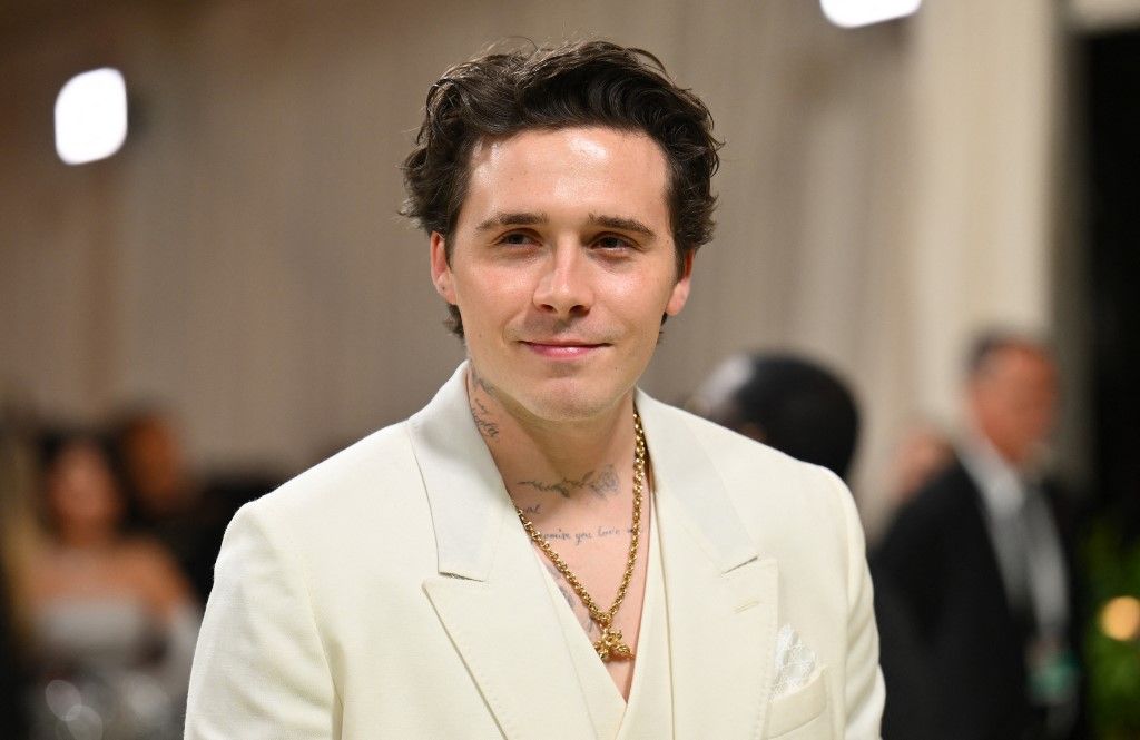 ''Brooklyn Beckham'dan babasına darbe''