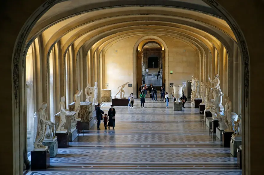 Avrupa ve Amerika’daki müzeler zor dönemeçte 3 Avrupa ve Amerika’daki müzeler zor dönemeçte 3