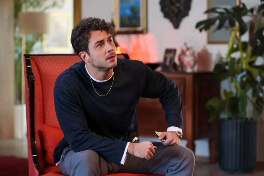 Yan Oda'nın Taylan'ı Onur Seyit Yaran'dan set pozları 