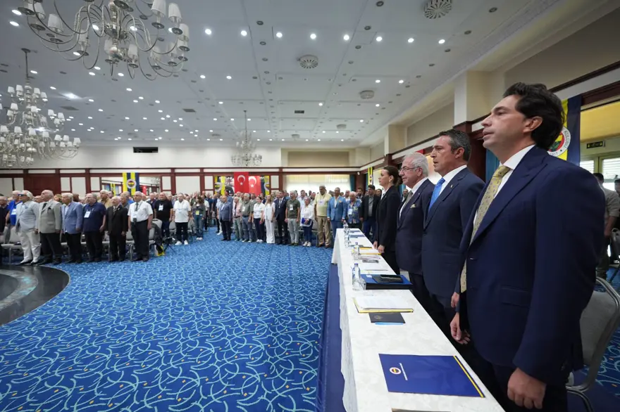 Fenerbahçe Kulübü Yüksek Divan Kurulu toplantısı başladı: Ali Koç ve Aziz Yıldırım bir arada! 2 Fenerbahçe Kulübü Yüksek Divan Kurulu toplantısı başladı: Ali Koç ve Aziz Yıldırım bir arada! 2