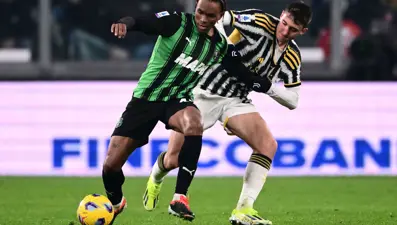 Armand Lauriente kimdir? Fenerbahçe transfer gündeminde yer alan Armand Lauriente kaç yaşında, hangi mevkide oynuyor?