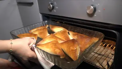 Adı börek kendi tatlı: Bayram sofrasını şenlendiren lezzet