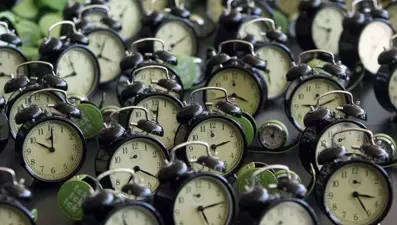 Uzmanlardan uyarı: Sabahları alarm ertelemek demans riskini artırabilir