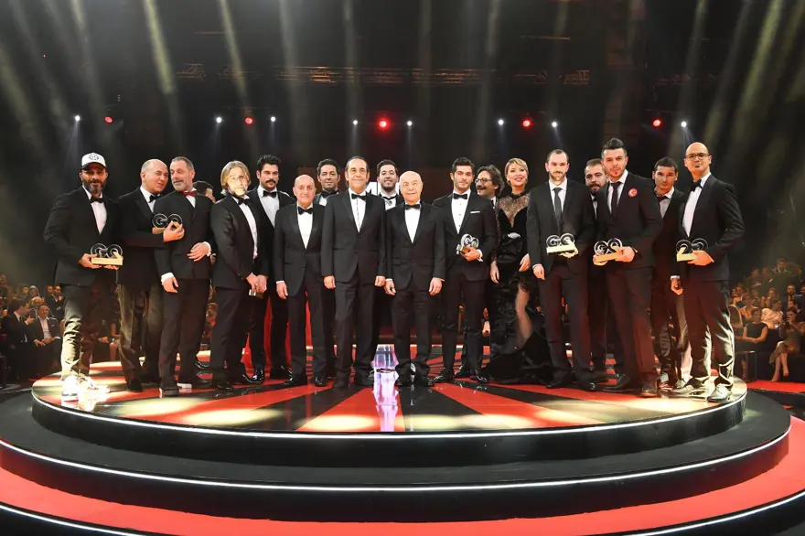 GQ MOTY Ödül Töreni, GQ Men of the Year, GQ ödül töreni, 16