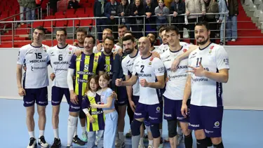 Fenerbahçe Medicana'da 10 ayrılık birden!