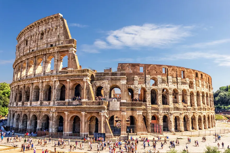 İtalya iç turizmi canlandırmak için vatandaşlarına 500 euro tatil ikramiyesi verecek 3