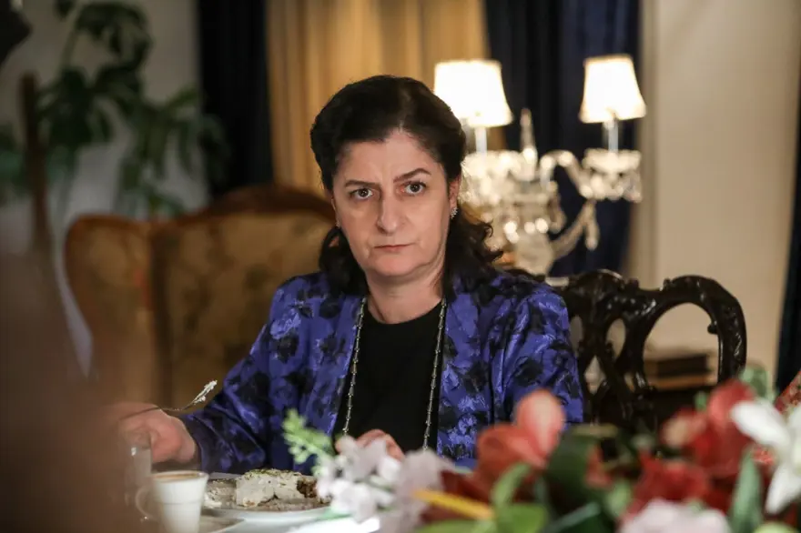 SACİDE'DEN MÜJDE'YE TELEFON 4