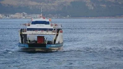 Gökçeada ve Bozcaada seferlerine fırtına iptali