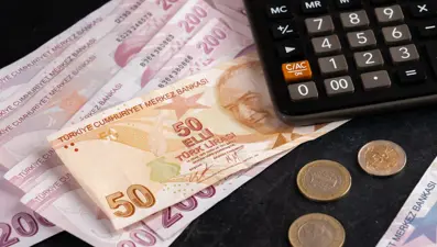 600 bin kamu işçisi hükümetin son teklifini bekliyor