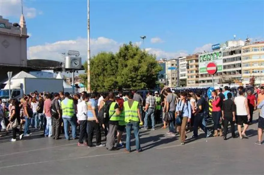 Kadıköy'de konser sonrası olay 1