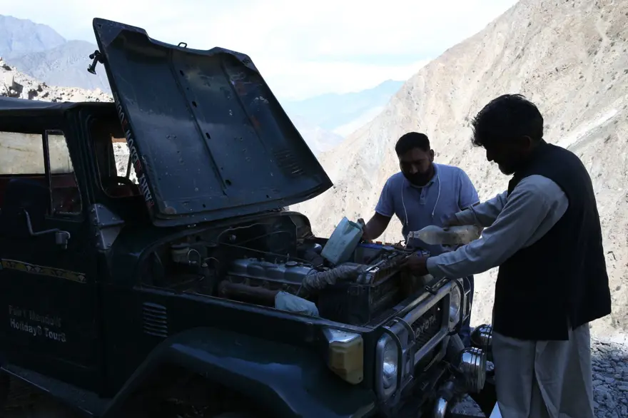 Pakistan'ın en tehlikeli yollarından 'Fairy Meadows' macera tutkunlarının gözdesi 6 Pakistan'ın en tehlikeli yollarından 'Fairy Meadows' macera tutkunlarının gözdesi 6