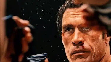 Bu kez MMA dövüşcüsü oldu: Yeni imajını görenler tanıyamadı