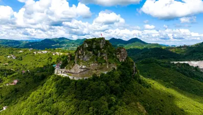 Ordu'daki Ünye Kalesi'ne ziyaretçi akını